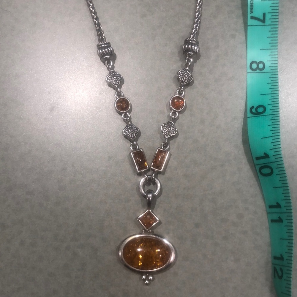 Costume Jewelry necklace.